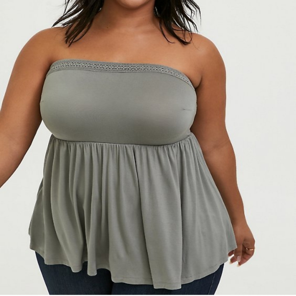 ISO grey Torrid strapless top in size 1
